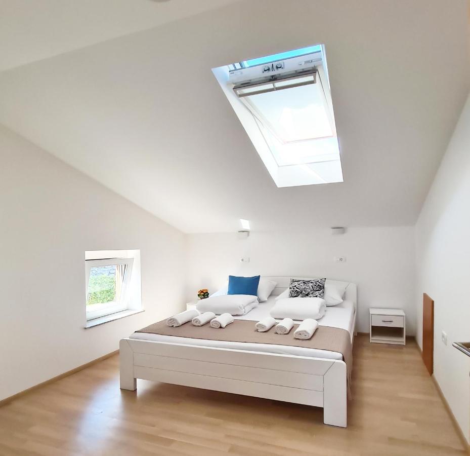 Hisa Idej Apartman Sežana Kültér fotó