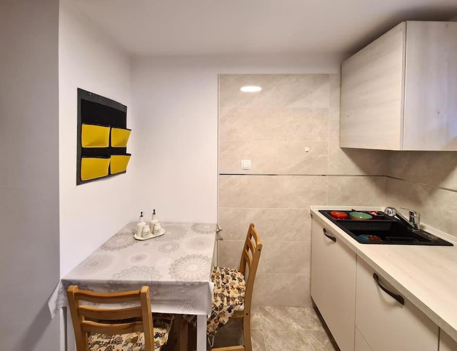 Hisa Idej Apartman Sežana Kültér fotó